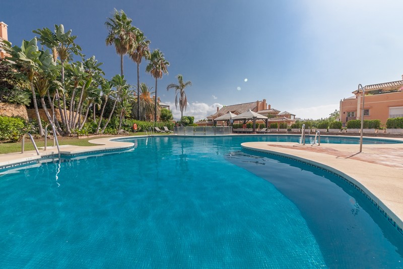 4 bedroom apartment in Nueva Andalucia, Marbella